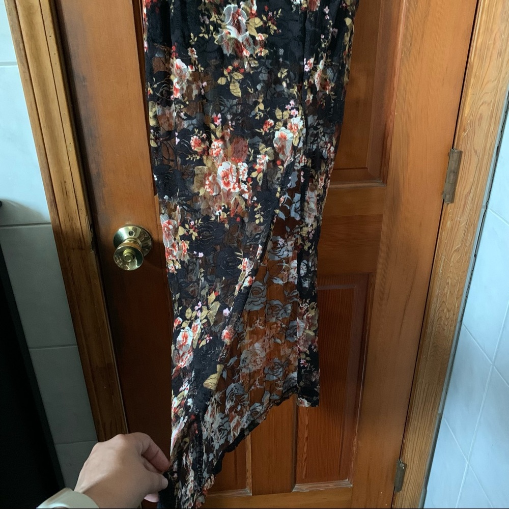 ♦️SOLD♦️ Lip Service Maxi Long Black Floral Gypsy Witch Sheer Lace Skirt. - Picture 5 of 8